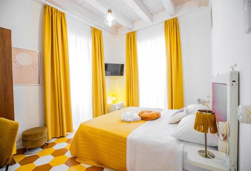 スタンダード4人部屋, Suitetti Camere&relax