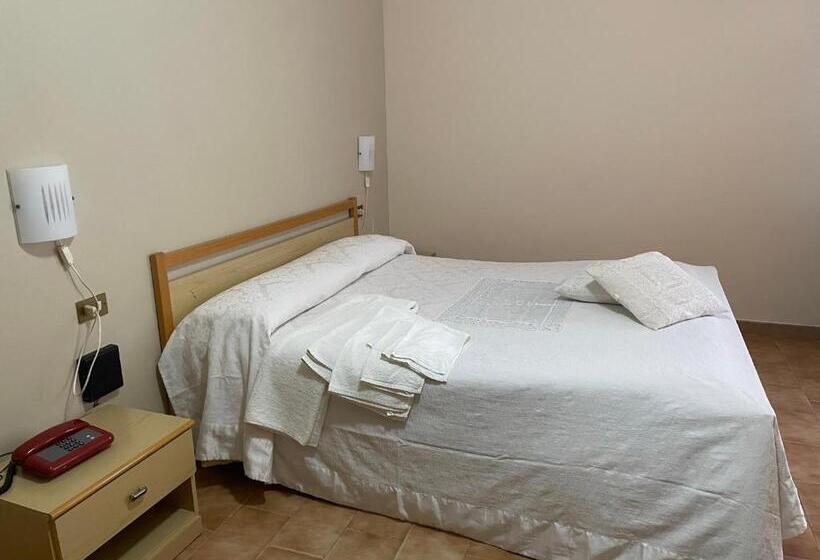 Номер Стандарт, Park Jonio