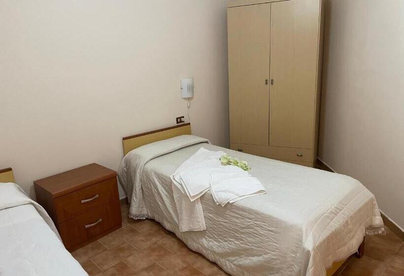 Семейный Номер, Park Jonio