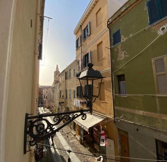 Escritório Deluxe, Lu Bàtil B&b   Rooms