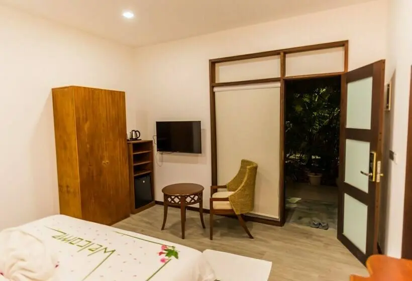 اتاق لوکس, Premier Beach