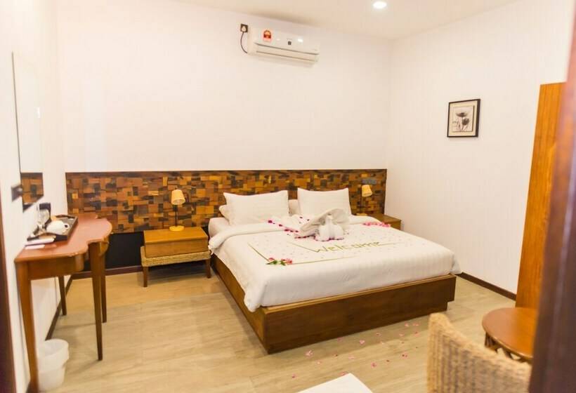 اتاق لوکس, Premier Beach