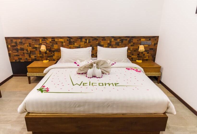 اتاق لوکس, Premier Beach