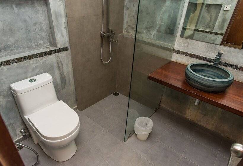 اتاق لوکس, Premier Beach