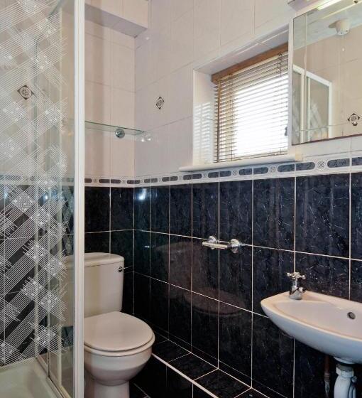 דירת דופלקס 2 חדרי שינה, Boffin Lodge Guest House