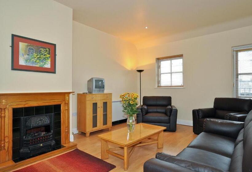 דירת דופלקס 2 חדרי שינה, Boffin Lodge Guest House