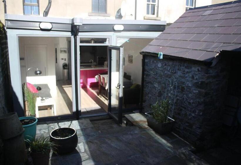 בית, 2 חדרי שינה, Boffin Lodge Guest House