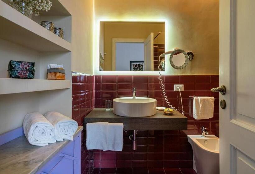 חדר סופריור צדדי נוף לים, Marina Piccola 73