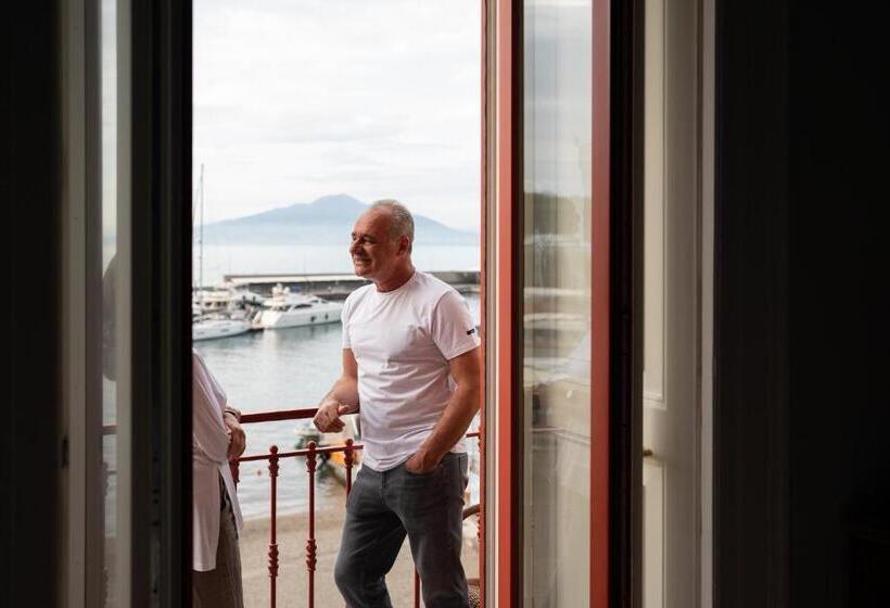 חדר דלוקס עם מרפסת נוף לים, Marina Piccola 73