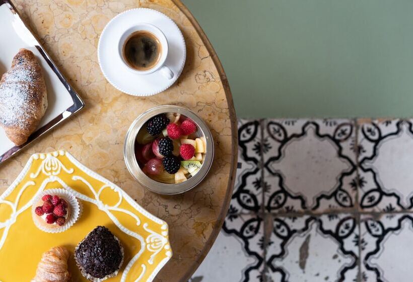 חדר סופריור צדדי נוף לים, Marina Piccola 73