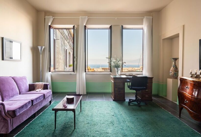 סוויטת ג'וניור נוף לים, Marina Piccola 73