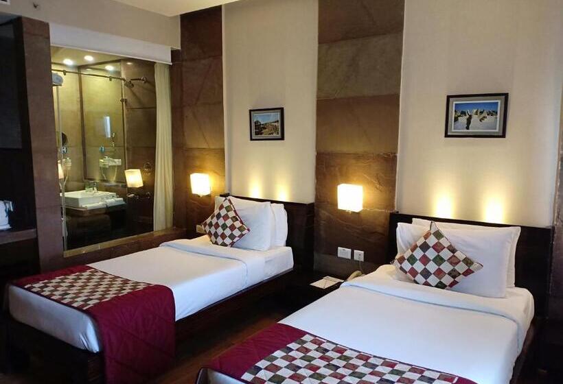 اتاق کلاس بیزنس, Ramada Ajmer