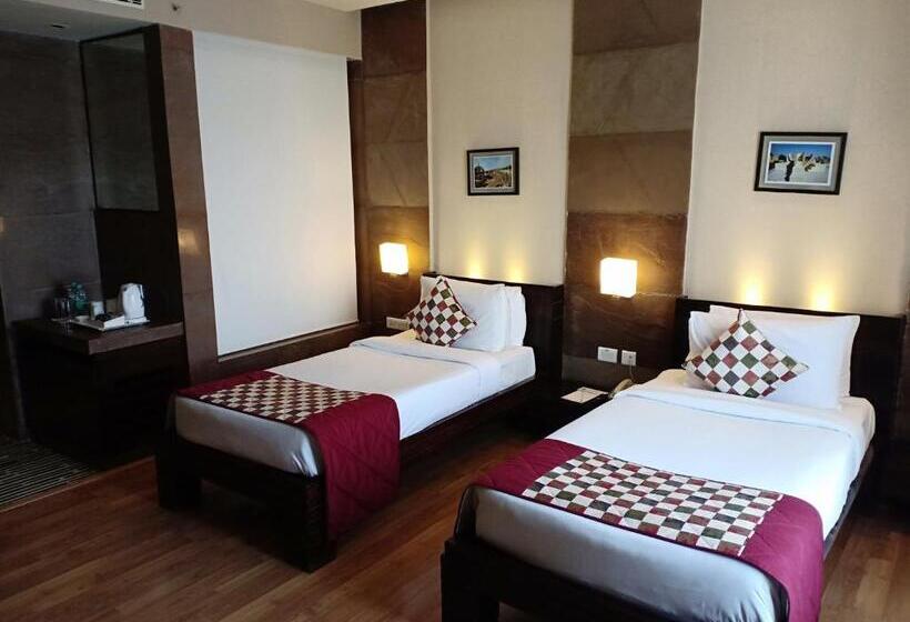 اتاق کلاس بیزنس, Ramada Ajmer