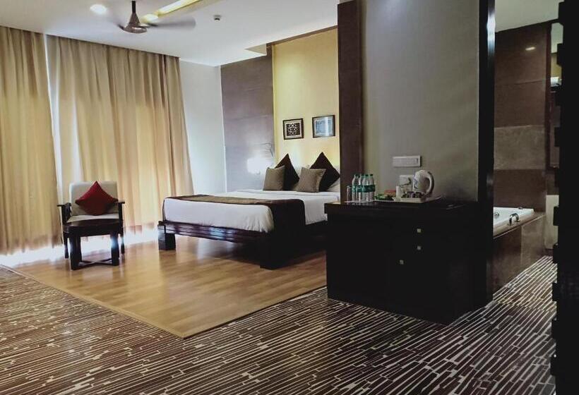 سوئیت با تخت بزرگ, Ramada Ajmer