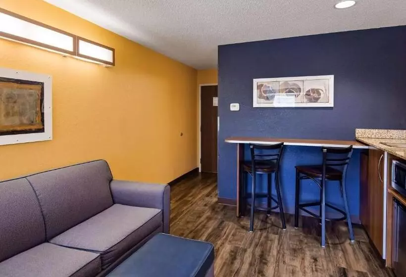 身障者適用スタンダードルーム, Surestay Plus Hotel By Best Western Keyser