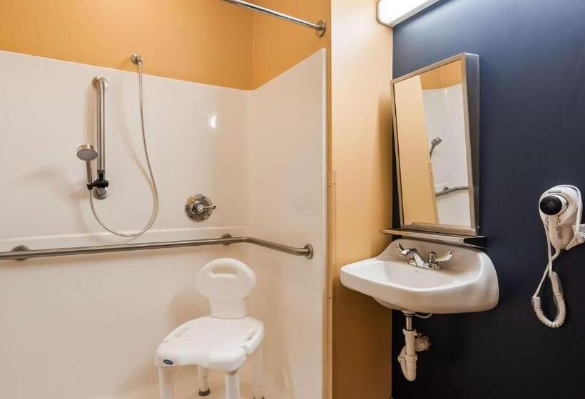 غرفة قياسية لذوى الاحتياجات الخاصة, Surestay Plus Hotel By Best Western Keyser