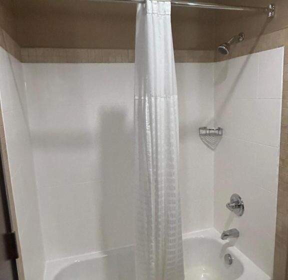 Люкс Кровать Кинг, Comfort Suites