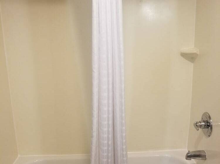 Люкс, Comfort Suites