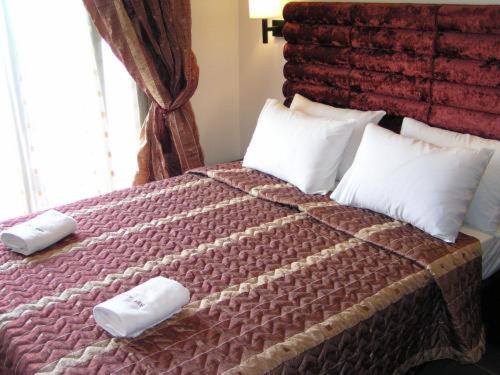 スタンダードルーム, Dion