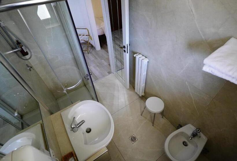 Номер Стандарт Трехместный, Grand Hotel Irpinia & Family Spa