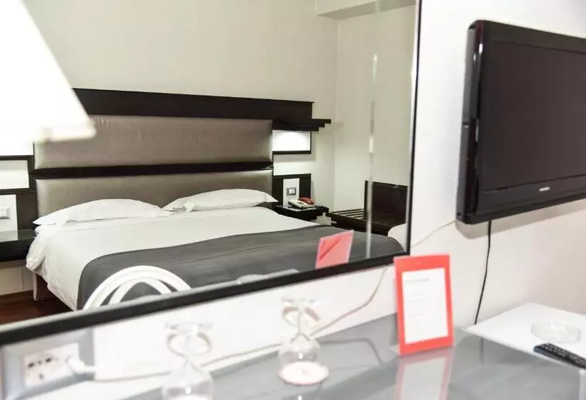 スタンダード4人部屋, Grand Hotel Irpinia & Family Spa