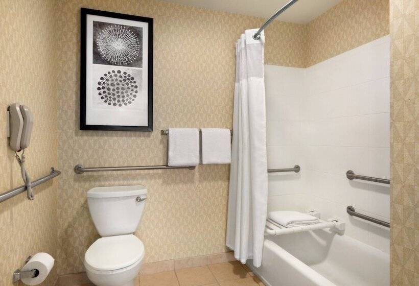 סוויטה מותאמת לאדם עם מוגבלויות, Residence Inn Chattanooga Near Hamilton Place
