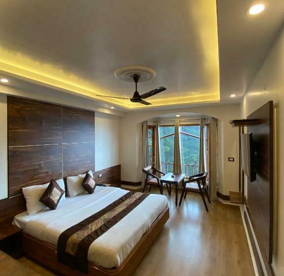 Camera Deluxe, Silverine