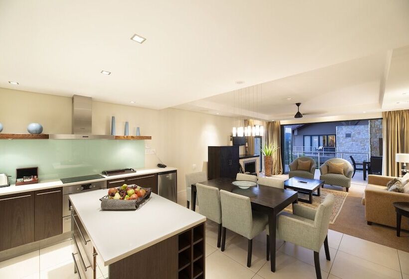 سوییت لوکس, Simola Hotel, Country Club & Spa