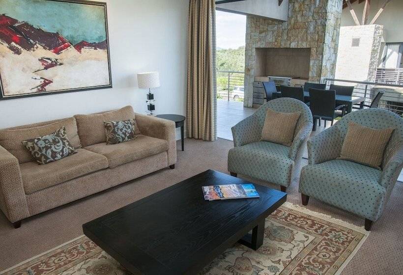 سوییت لوکس, Simola Hotel, Country Club & Spa