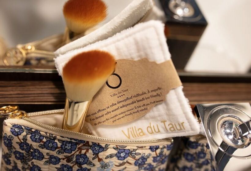 Номер Deluxe, Logis Hôtel Villa Du Taur