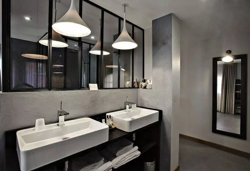 デラックスルーム, Logis Hôtel Villa Du Taur