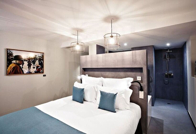 חדר דלוקס, Logis Hôtel Villa Du Taur
