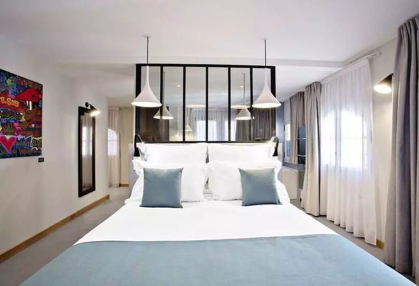 デラックスルーム, Logis Hôtel Villa Du Taur