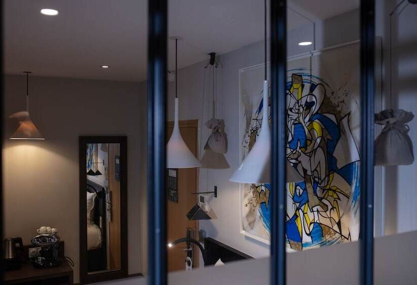 プレミアムルーム, Logis Hôtel Villa Du Taur