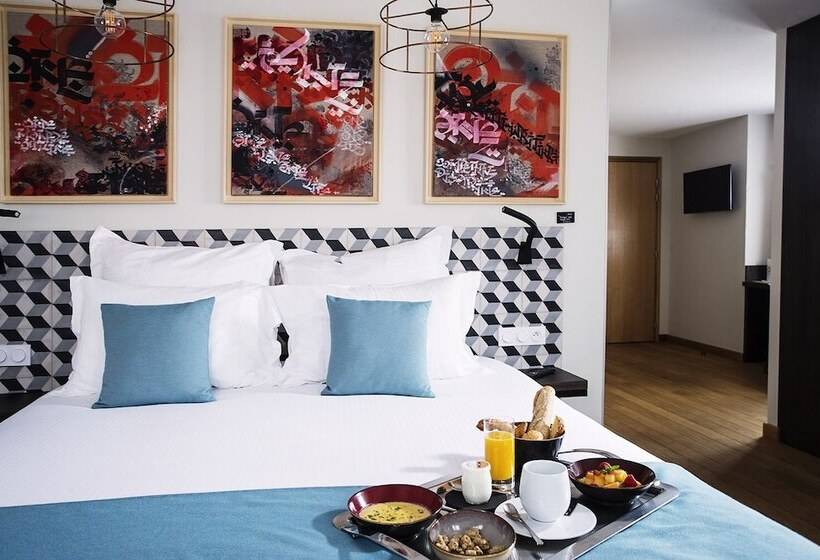Полулюкс, Logis Hôtel Villa Du Taur