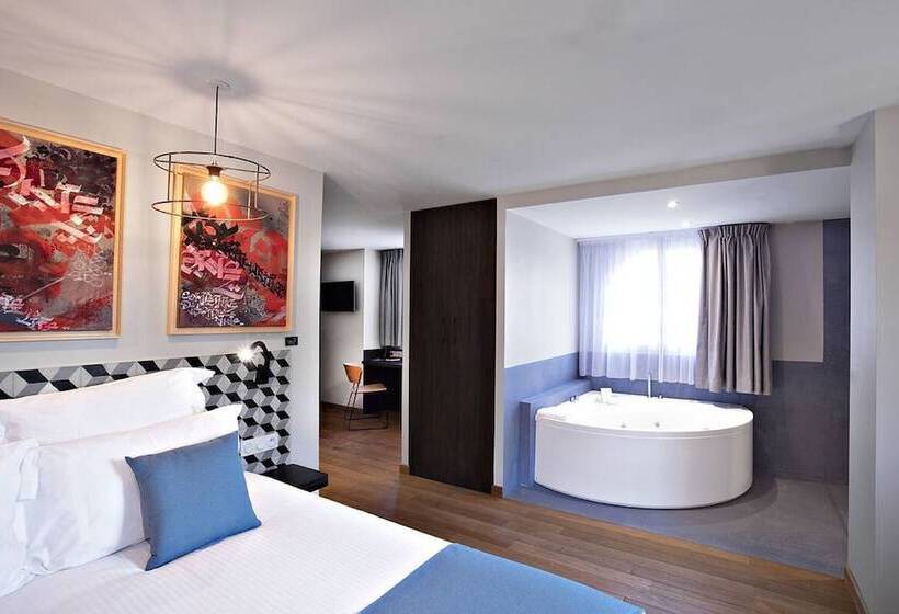 سوییت جونیور, Logis Hôtel Villa Du Taur
