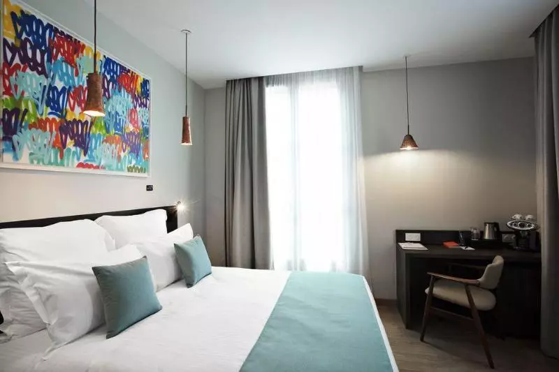 プレミアムルーム, Logis Hôtel Villa Du Taur