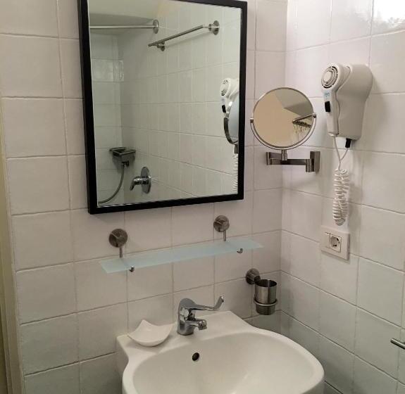 اتاق خانوادگی, Locanda Palazzone