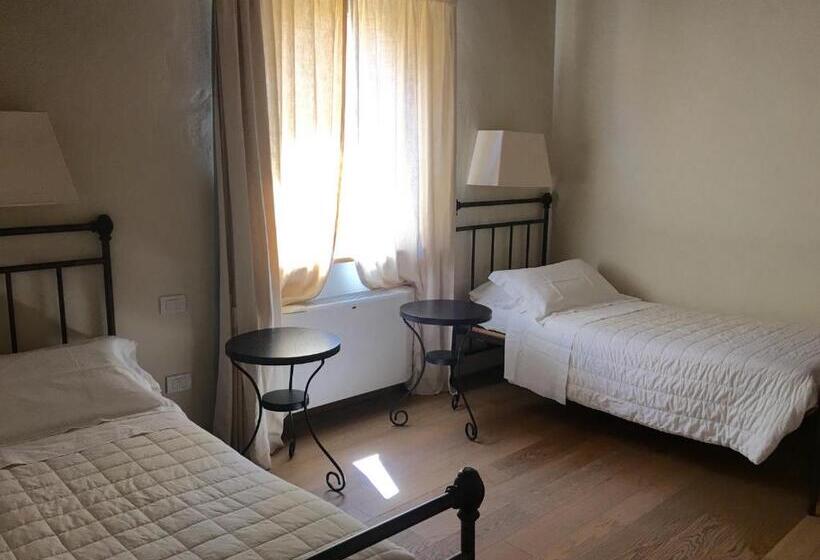 اتاق خانوادگی, Locanda Palazzone