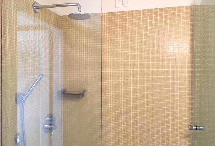 سوییت لوکس, Locanda Palazzone