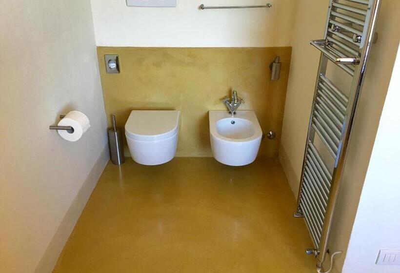 سوییت خانوادگی, Locanda Palazzone