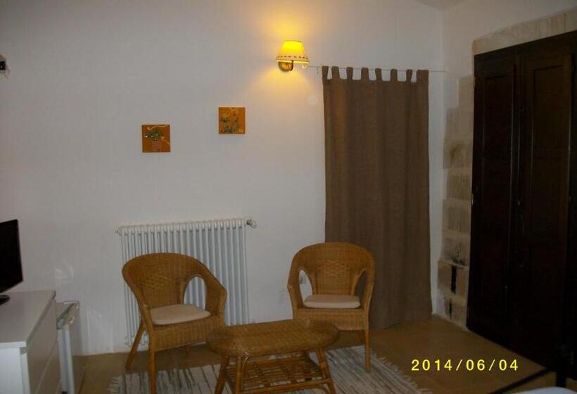 غرفة قياسية, Masseria Lacco