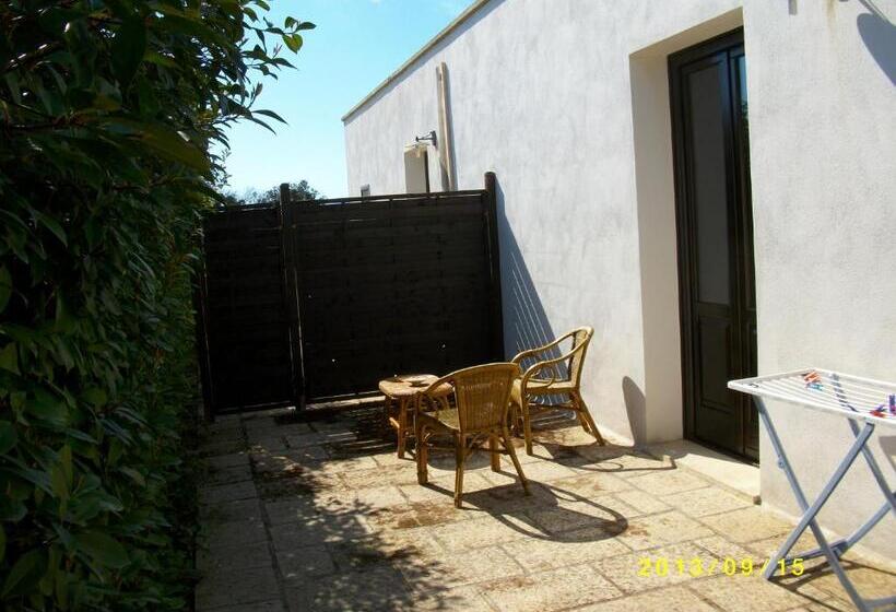 غرفة قياسية رباعية, Masseria Lacco