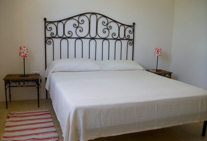 غرفة قياسية رباعية, Masseria Lacco