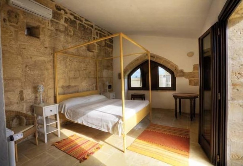 غرفة قياسية, Masseria Lacco