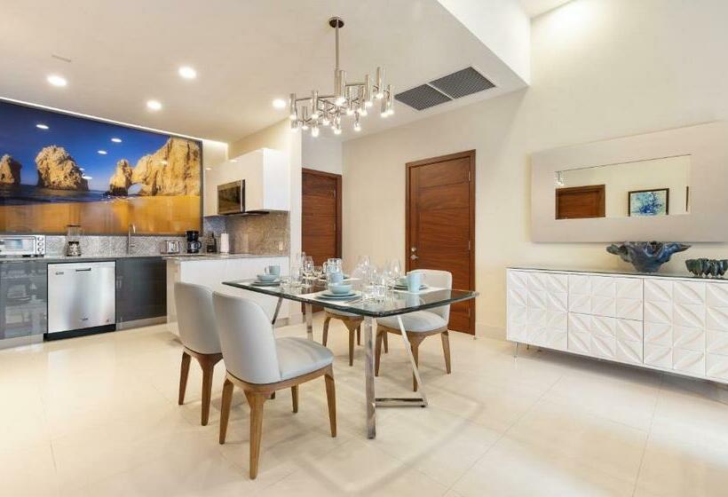 Люкс Вид на Бассейн, Villa La Valencia Beach Resort & Spa Los Cabos