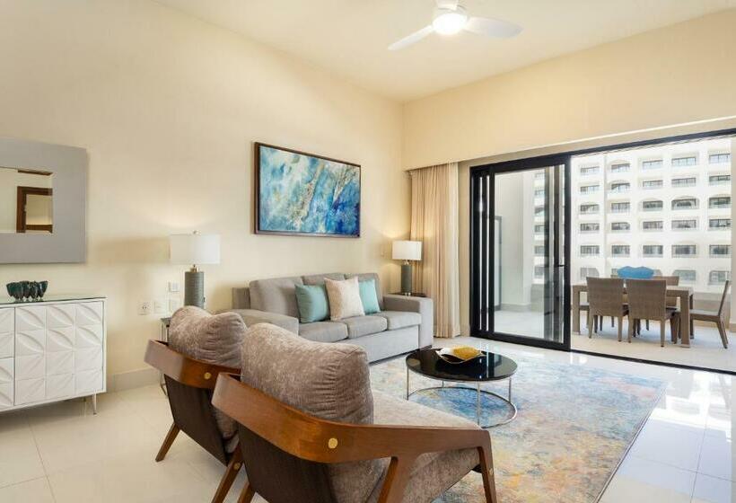 Люкс Вид на Бассейн, Villa La Valencia Beach Resort & Spa Los Cabos