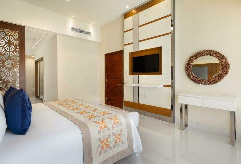 Люкс Вид на Бассейн, Villa La Valencia Beach Resort & Spa Los Cabos