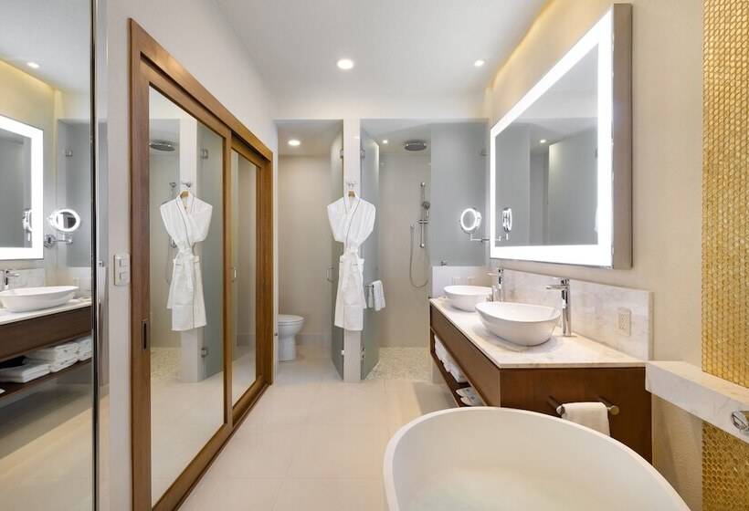 2 Bedroom Suite Pool View, Villa La Valencia Beach Resort & Spa Los Cabos