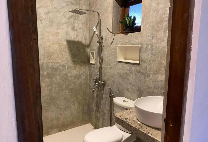 エコノミールーム, Agastyā